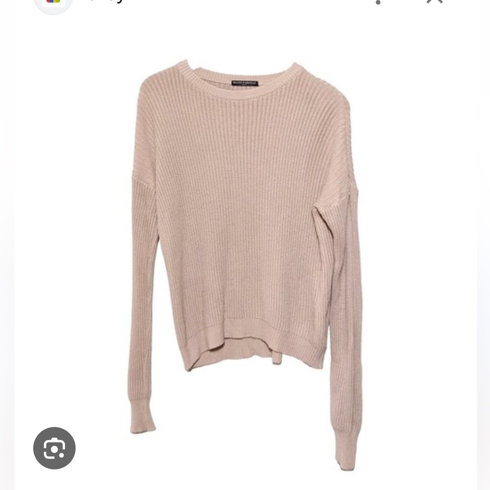 Brandy Melville Cropped Knit Sweater